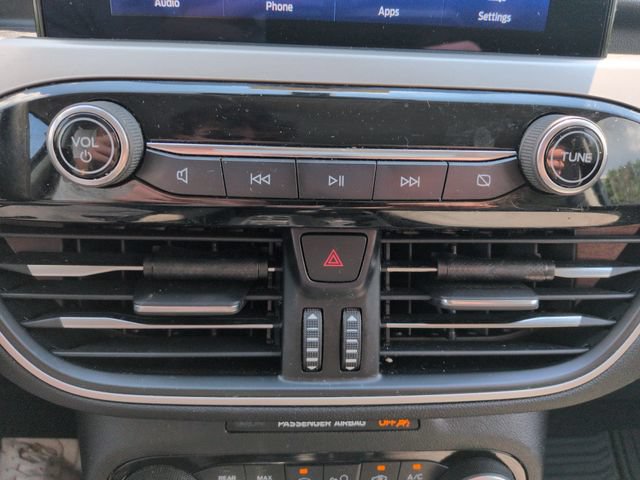 Certified 2022 Ford Escape SE AWD/4WD image 39