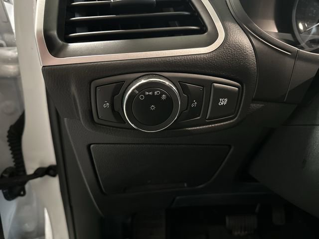 Certified 2024 Ford Edge SE w/ Black Appearance Package image 21