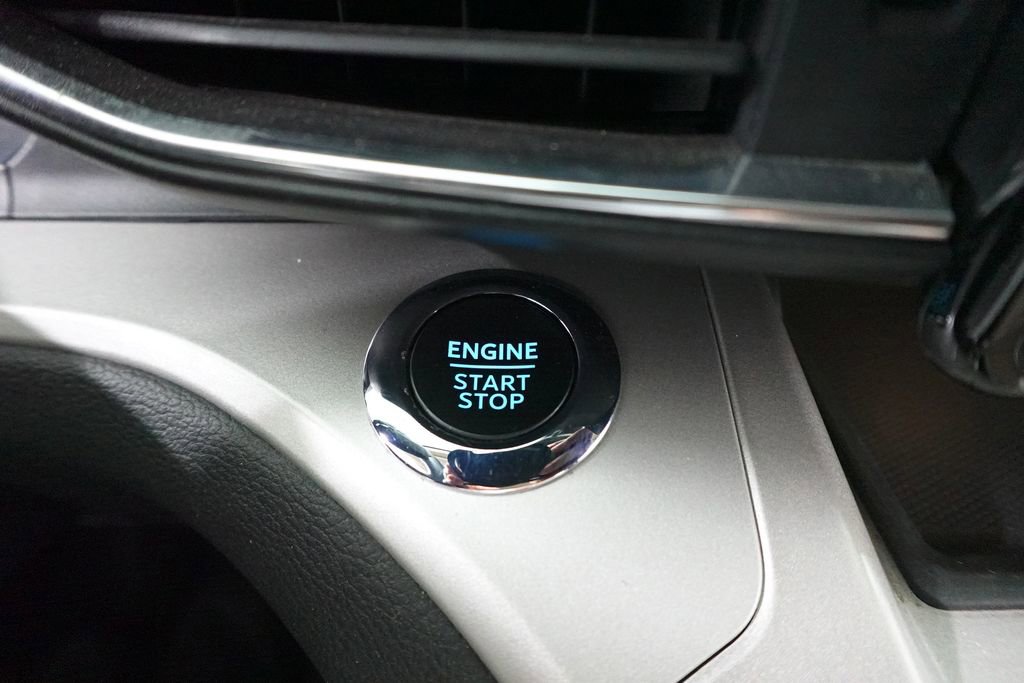 Certified 2023 Ford Explorer XLT w/ Equipment Group 202A image 21