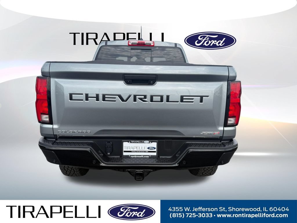 Used 2024 Chevrolet Colorado ZR2 w/ ZR2 Convenience Package III AWD/4WD image 10