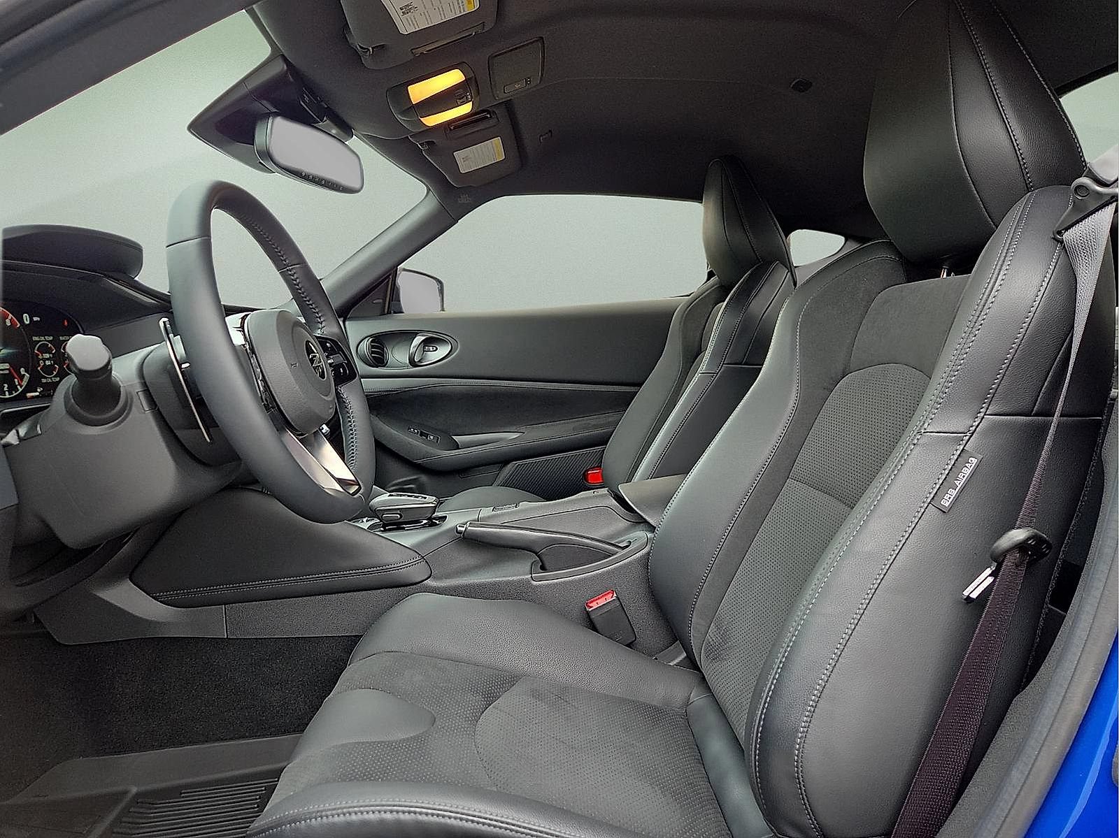 Used 2024 Nissan Z Performance w/ Floor Mat Package RWD image 13