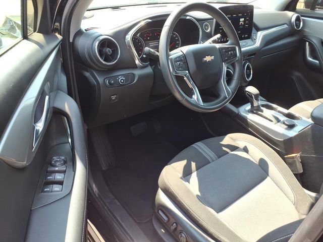 Used 2023 Chevrolet Blazer LT AWD/4WD image 18