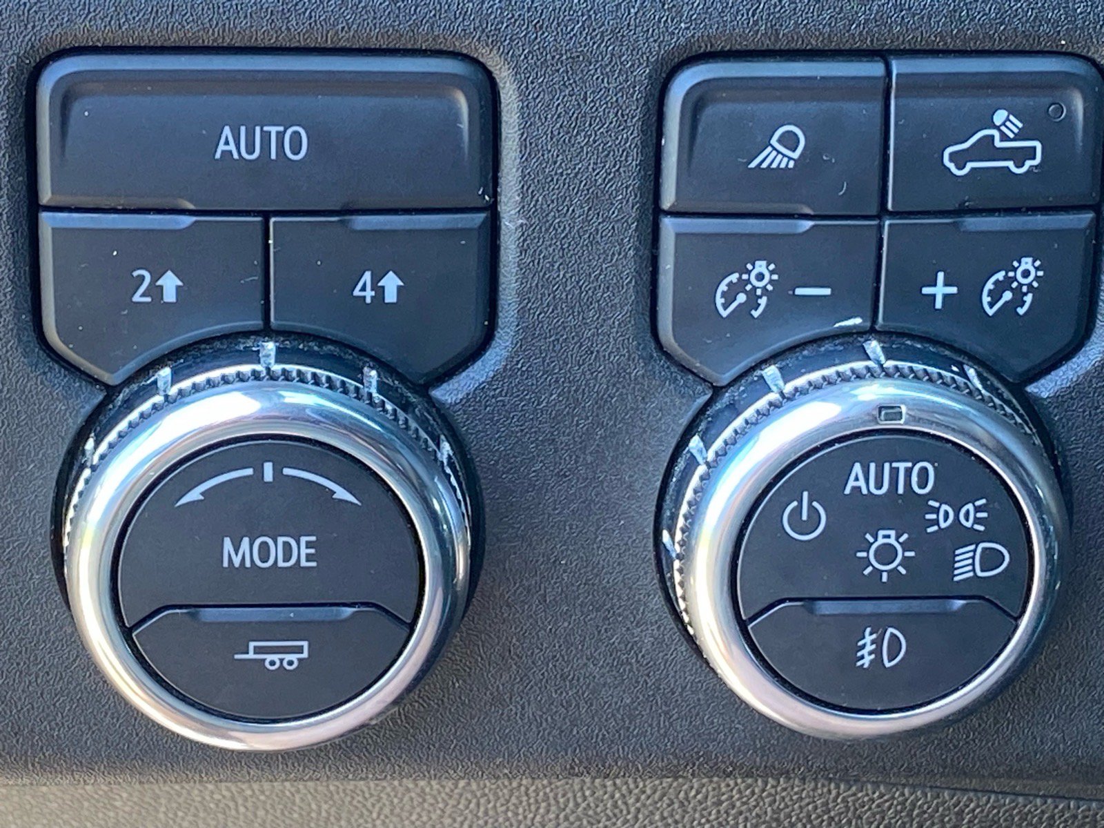 Used 2025 GMC Sierra 1500 SLT AWD/4WD image 20