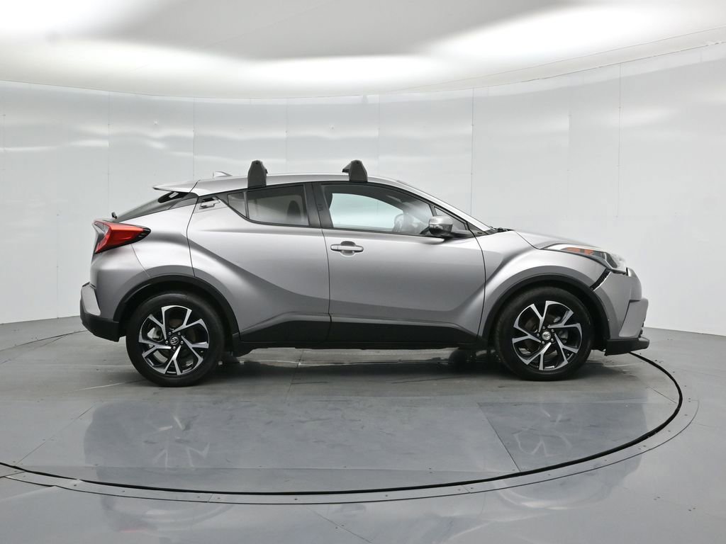 Used 2018 Toyota C-HR XLE image 22