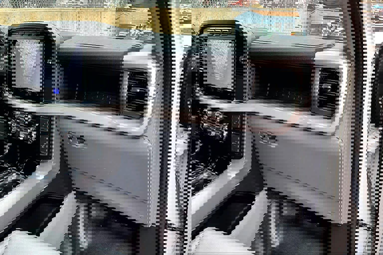 Certified 2023 Ford F150 Lightning Pro image 21