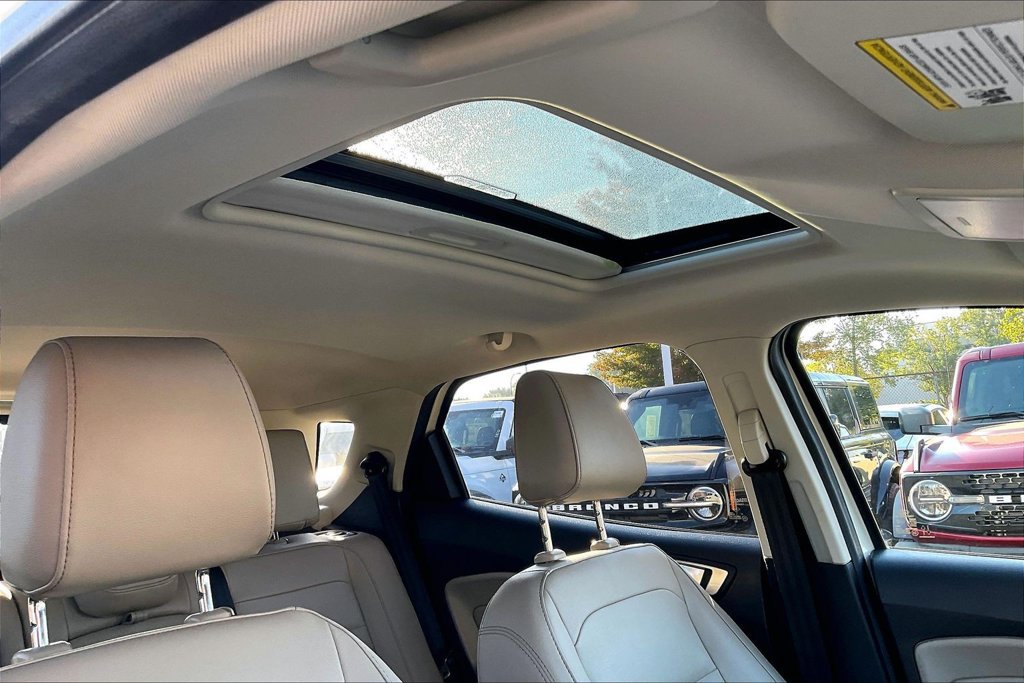 Certified 2021 Ford EcoSport Titanium FWD image 21