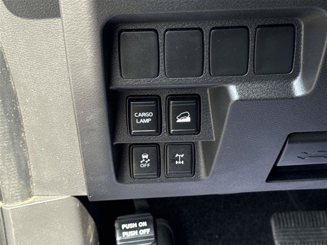 Used 2024 Nissan Frontier PRO-4X w/ Off-Road Protection Package AWD/4WD image 16