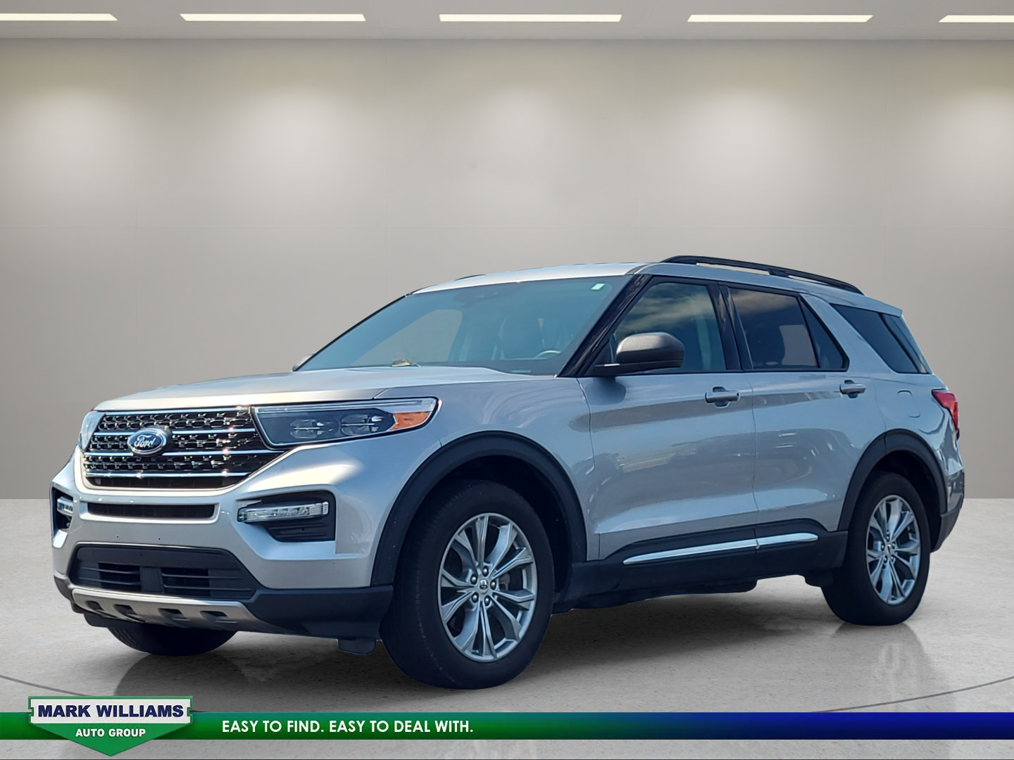 Certified 2023 Ford Explorer XLT w/ Equipment Group 202A AWD/4WD image 8