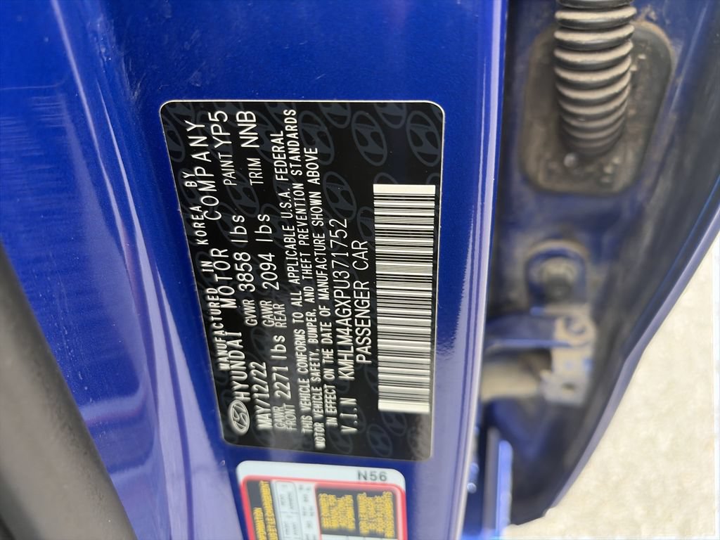 Used 2023 Hyundai Elantra SEL FWD image 30