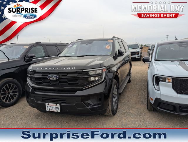 Certified 2025 Ford Expedition Max Active AWD/4WD image 1