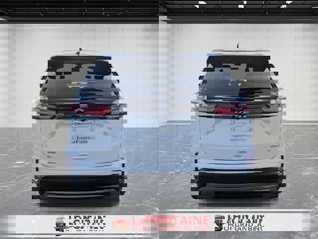 Certified 2023 Ford Edge SEL image 3