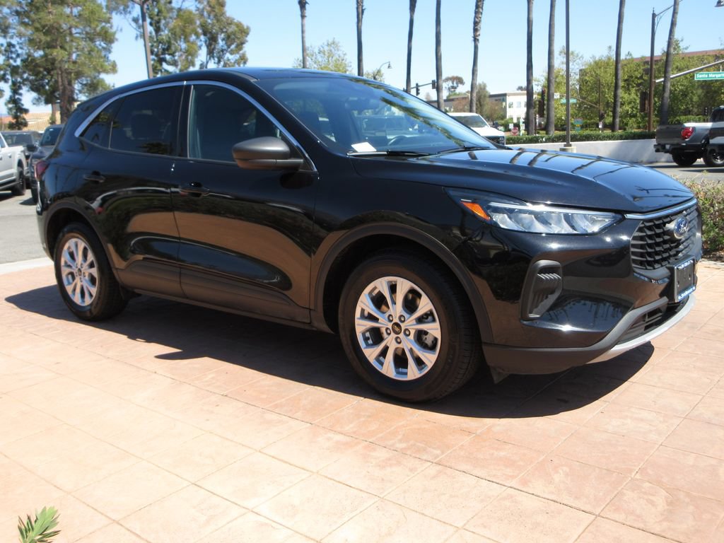 Certified 2024 Ford Escape Active FWD image 6
