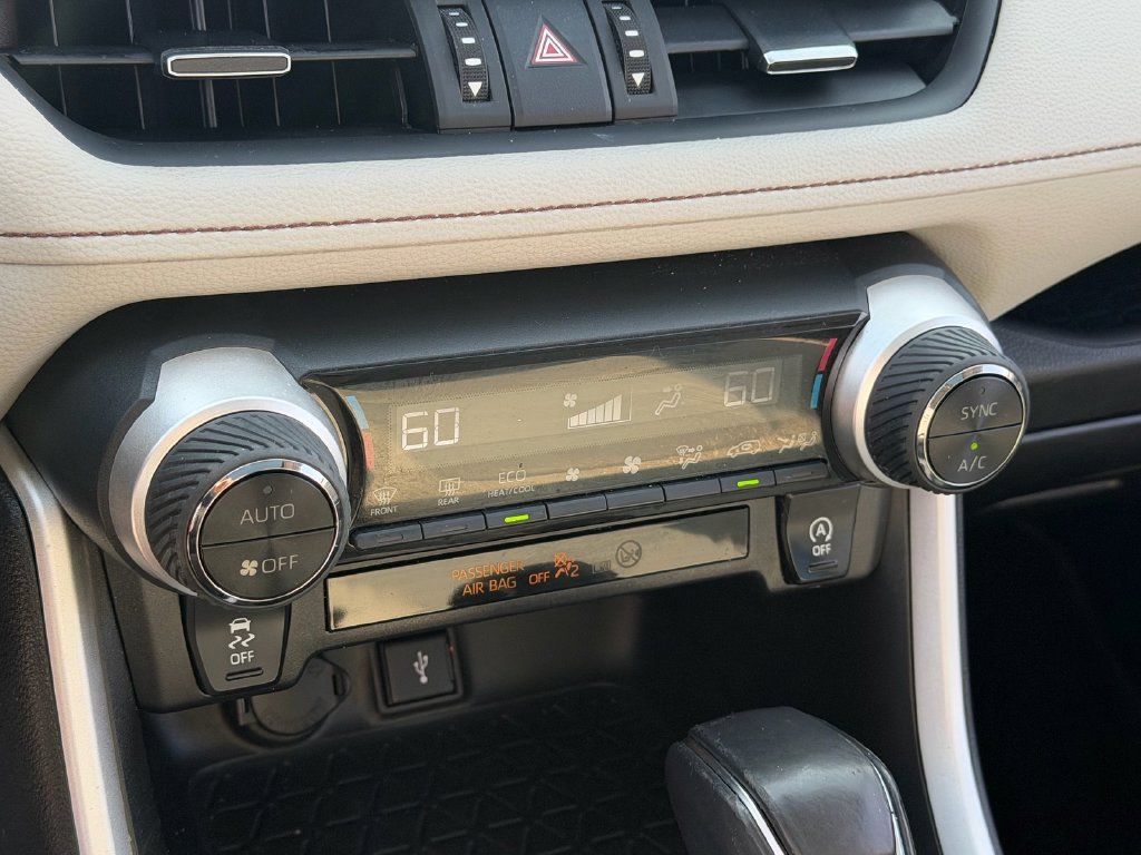 Used 2021 Toyota RAV4 XLE Premium FWD image 21
