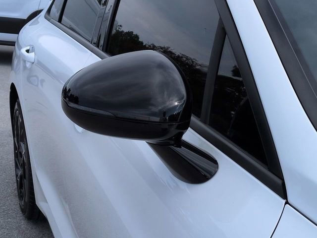 Used 2025 Kia K5 GT-Line image 11