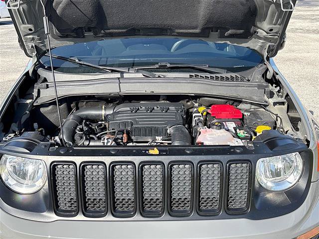 Used 2022 Jeep Renegade Altitude AWD/4WD image 30