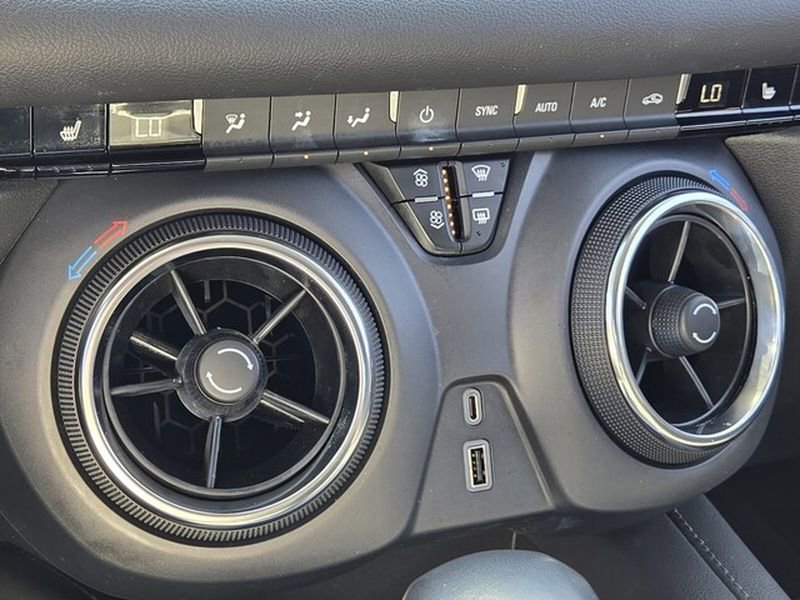 Used 2022 Chevrolet Blazer LT w/ Redline Edition FWD image 26
