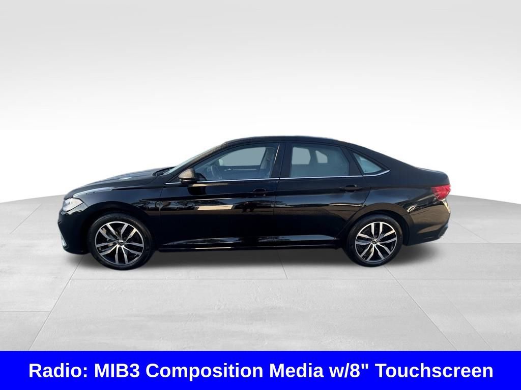 Used 2025 Volkswagen Jetta SE image 7