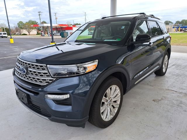 Certified 2023 Ford Explorer Limited w/ Limited Technology Package image 3