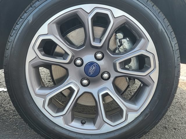 Certified 2022 Ford EcoSport Titanium AWD/4WD image 17