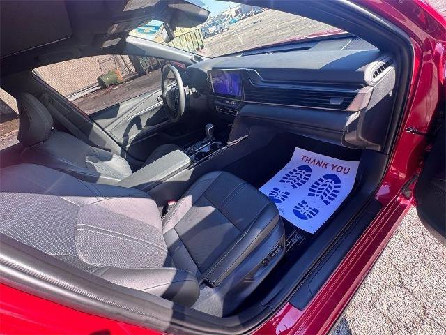 Used 2025 Toyota Camry XSE w/ Premium Package image 16