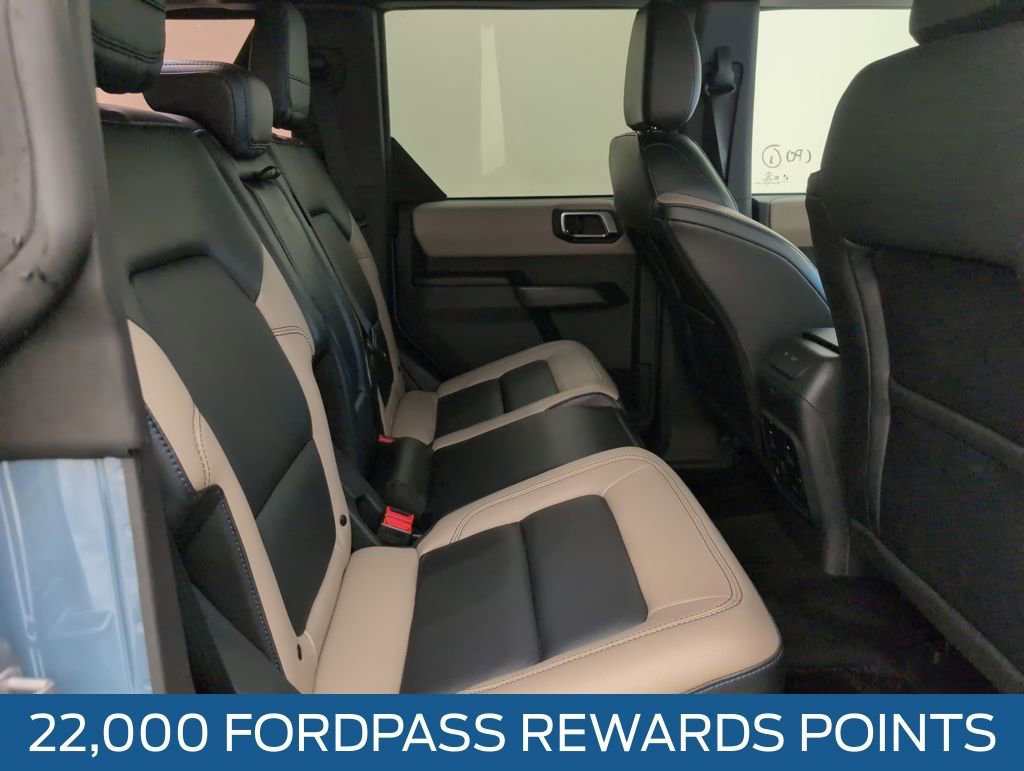 Certified 2024 Ford Bronco Wildtrak image 16