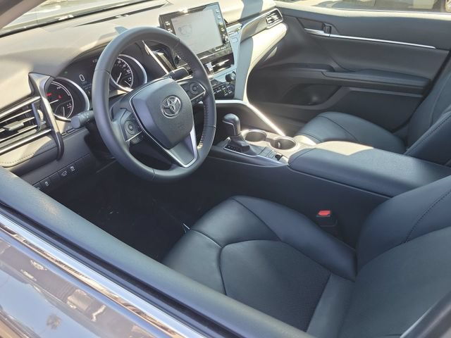 Used 2023 Toyota Camry XLE w/ Protection Package (Q2) (TMS) FWD image 3