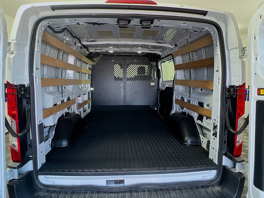 Certified 2023 Ford Transit 250 Low Roof w/ Exterior Upgrade Package image 27
