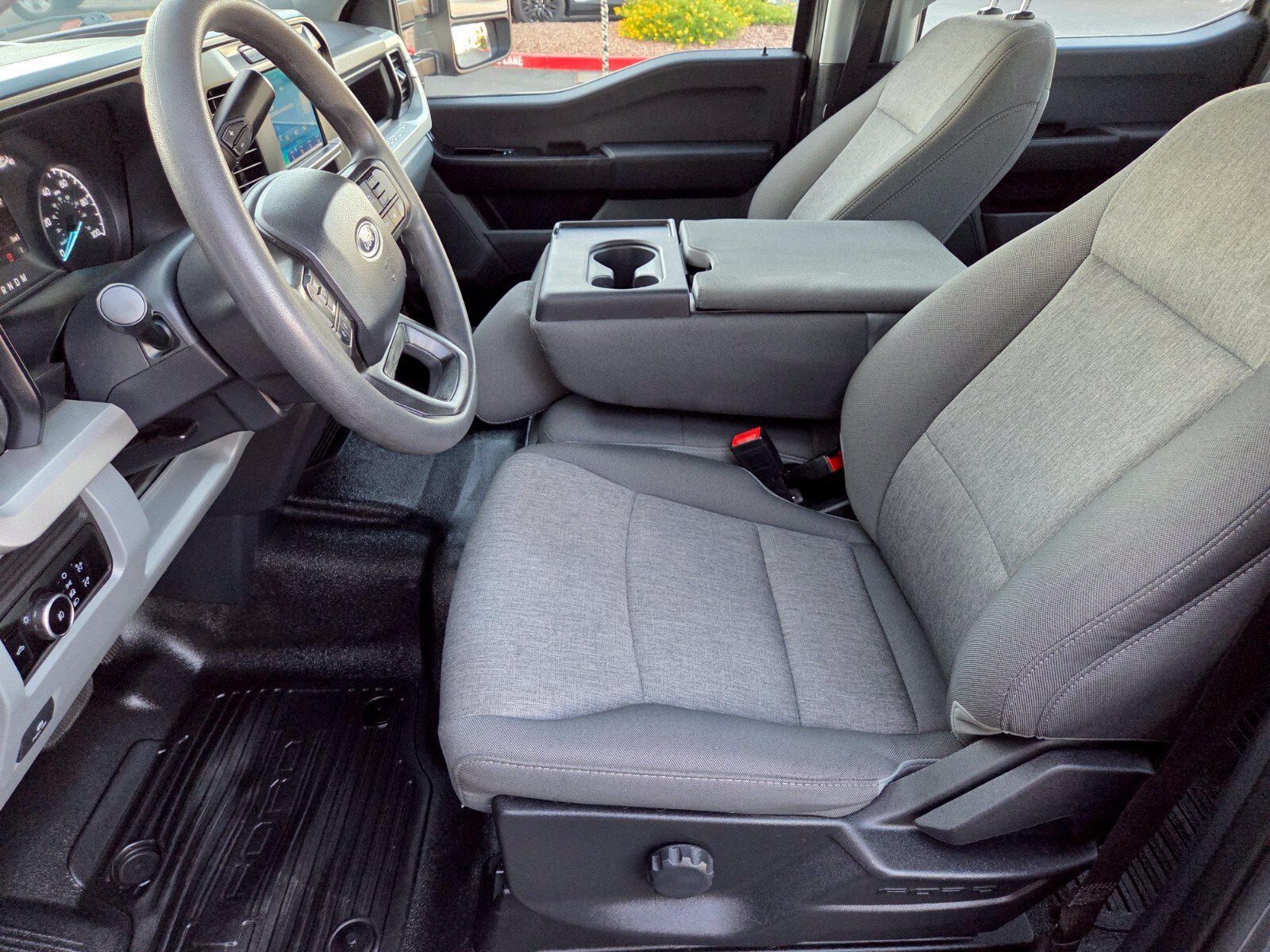 Certified 2024 Ford F250 XL AWD/4WD image 10