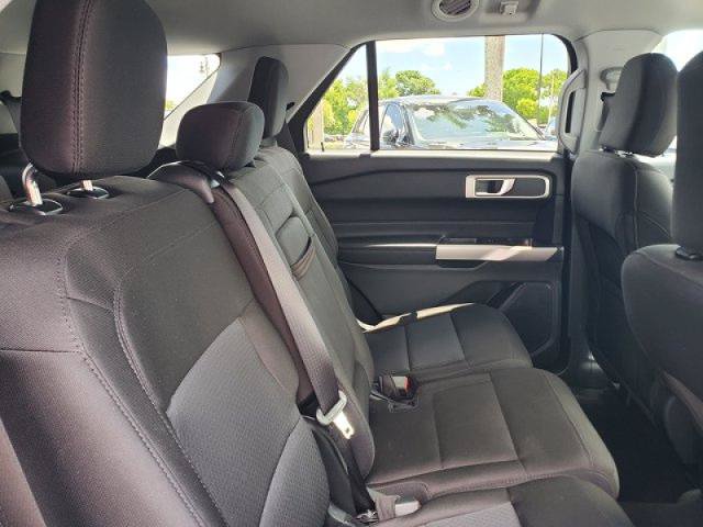 Certified 2023 Ford Explorer XLT RWD image 32