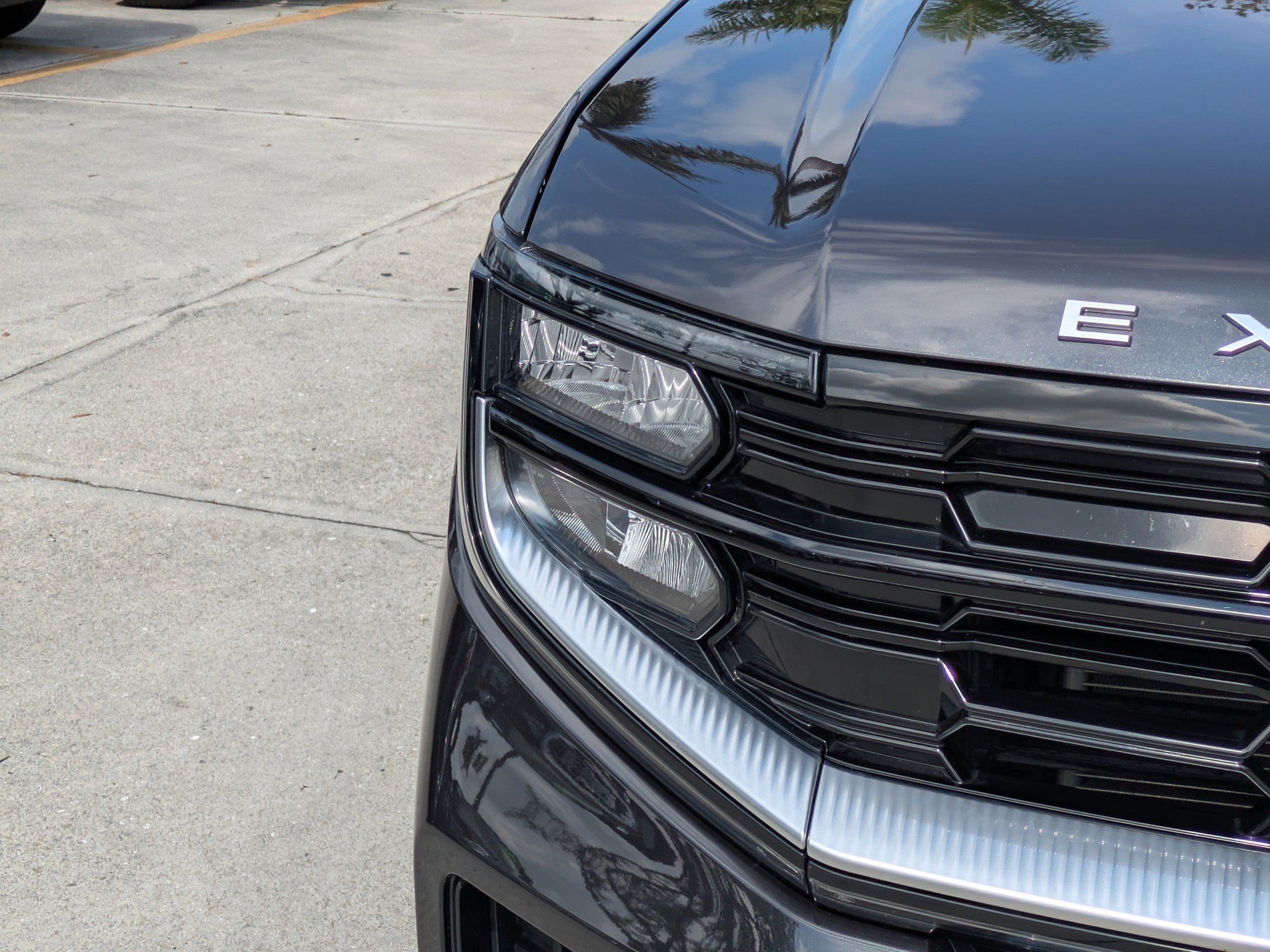 Certified 2025 Ford Expedition Max Platinum AWD/4WD image 9