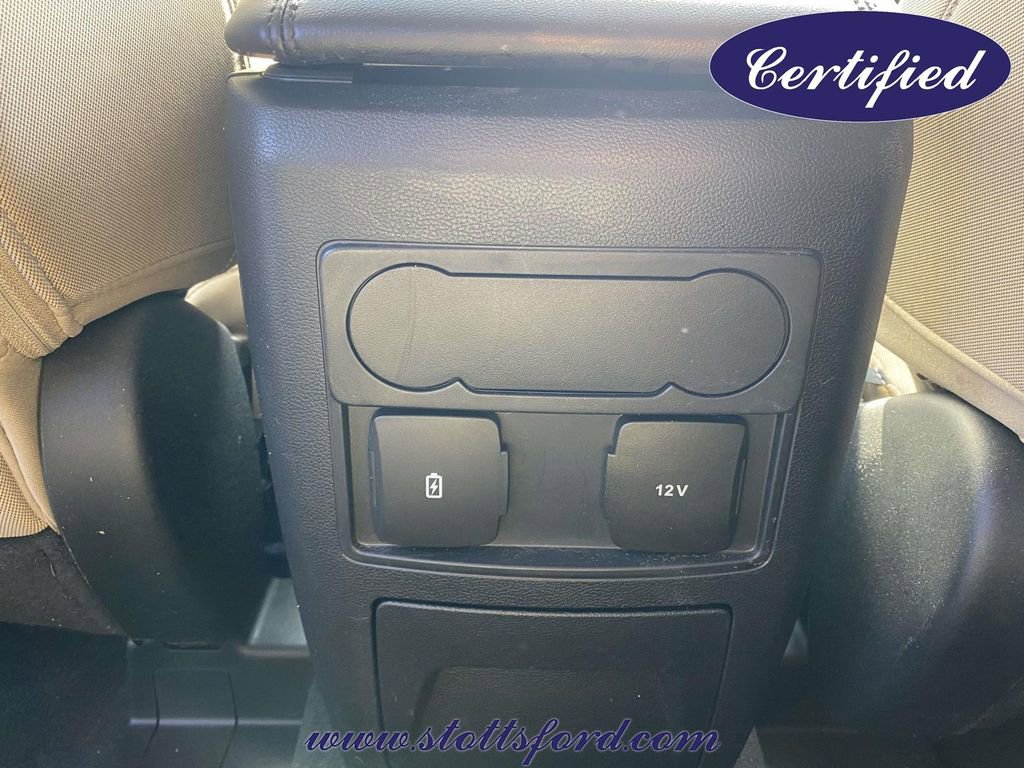 Certified 2022 Ford Explorer XLT RWD image 12