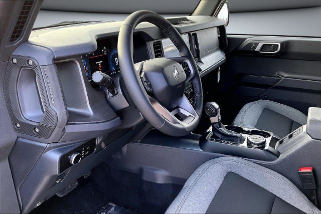 Certified 2025 Ford Bronco Big Bend AWD/4WD image 7