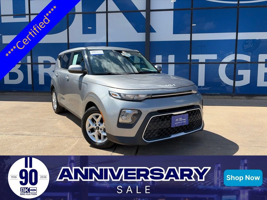 Used 2022 Kia Soul LX w/ Technology Package FWD video 1