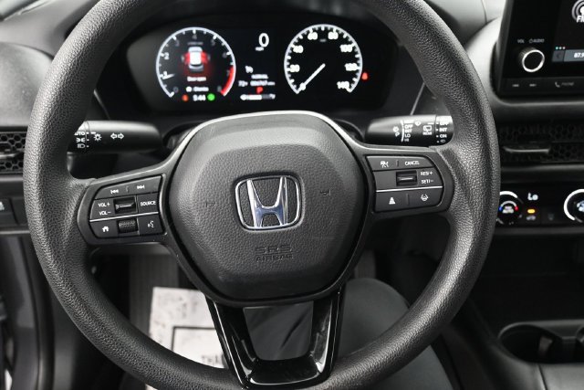 Used 2025 Honda HR-V LX image 10