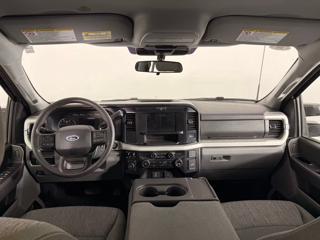Certified 2025 Ford F250 XLT AWD/4WD image 2
