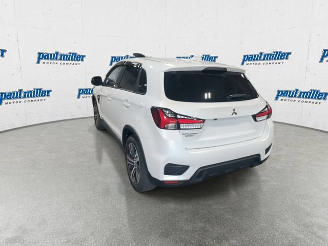 Used 2020 Mitsubishi Outlander Sport ES FWD image 9