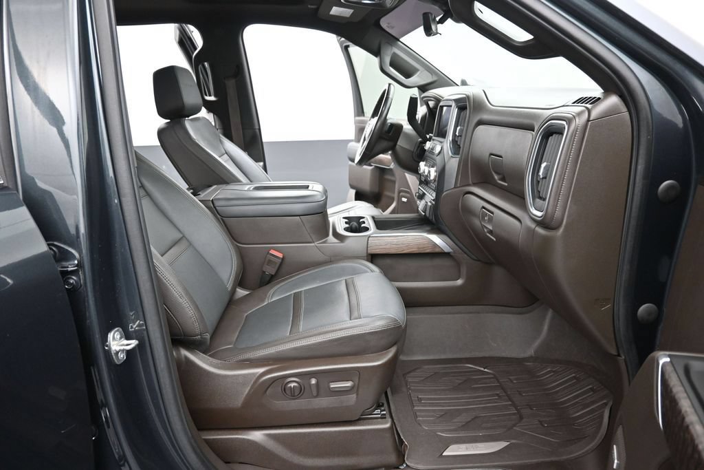Used 2022 GMC Sierra 2500 Denali w/ Technology Package AWD/4WD image 10