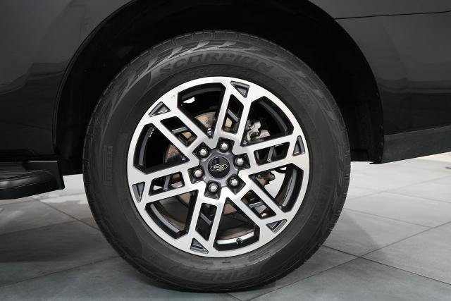 Certified 2025 Ford Expedition Active AWD/4WD image 37
