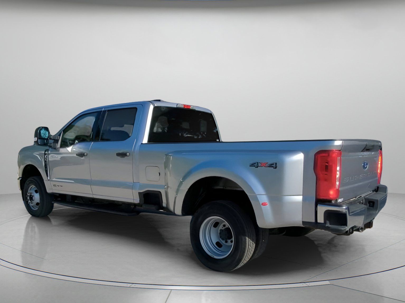 Certified 2024 Ford F350 XLT AWD/4WD image 20