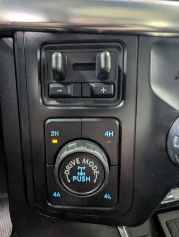 Certified 2022 Ford F150 Raptor w/ Equipment Group 801A High image 26