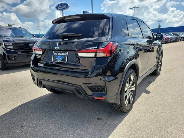 Used 2022 Mitsubishi Outlander Sport LE FWD image 6