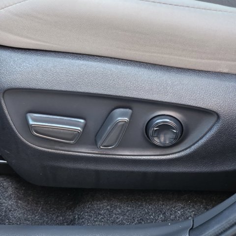 Used 2024 Toyota RAV4 XLE w/ Convenience Package image 13