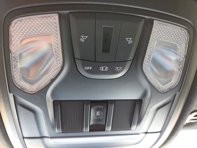 Used 2020 RAM 1500 Big Horn RWD image 39