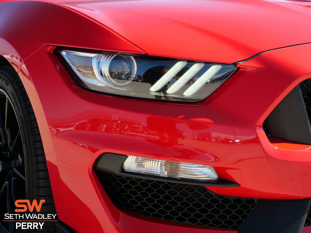 Certified 2020 Ford Mustang Shelby GT350 w/ Technology Package RWD image 22