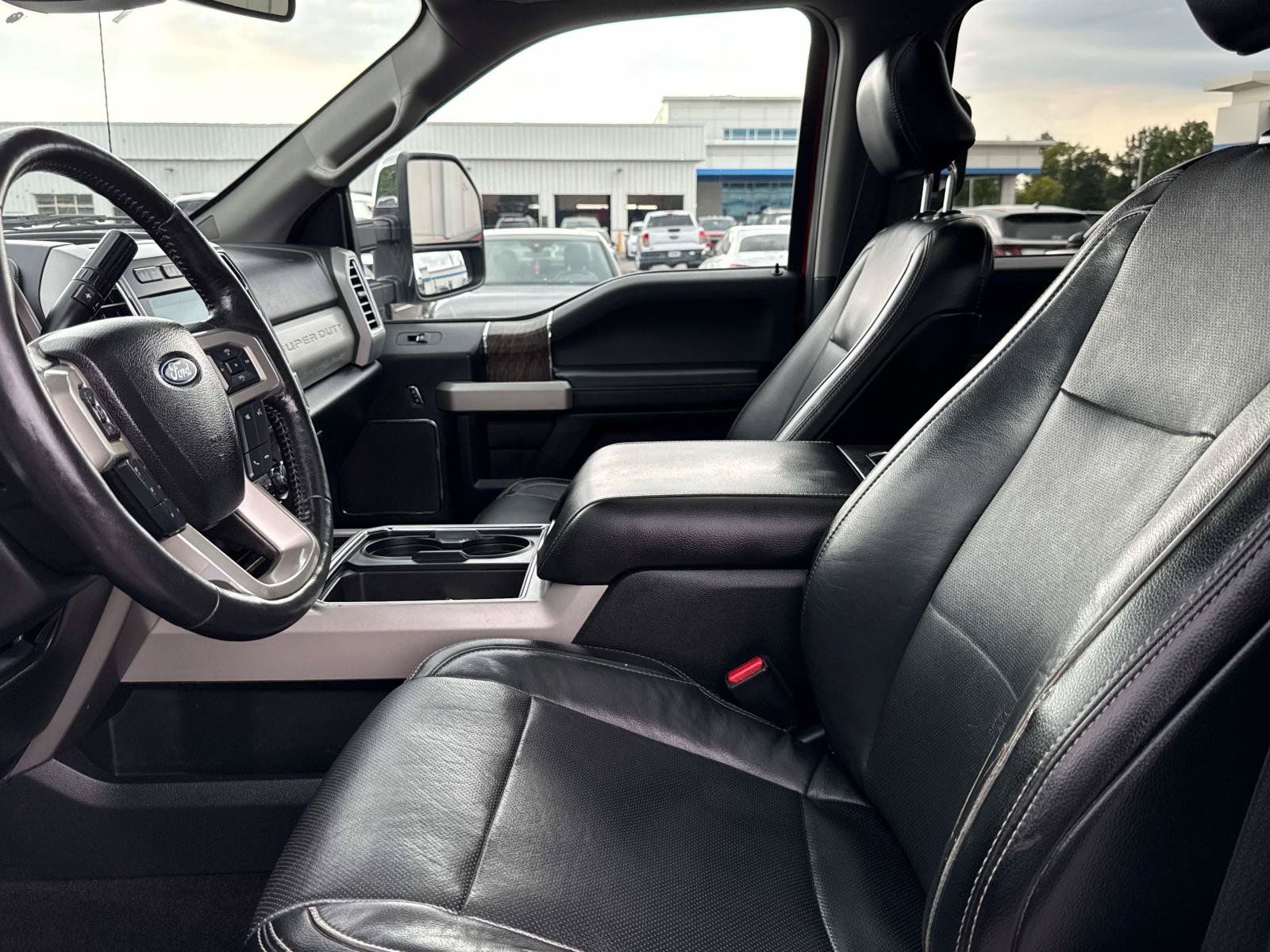 Certified 2017 Ford F250 Lariat w/ Lariat Ultimate Package AWD/4WD image 22