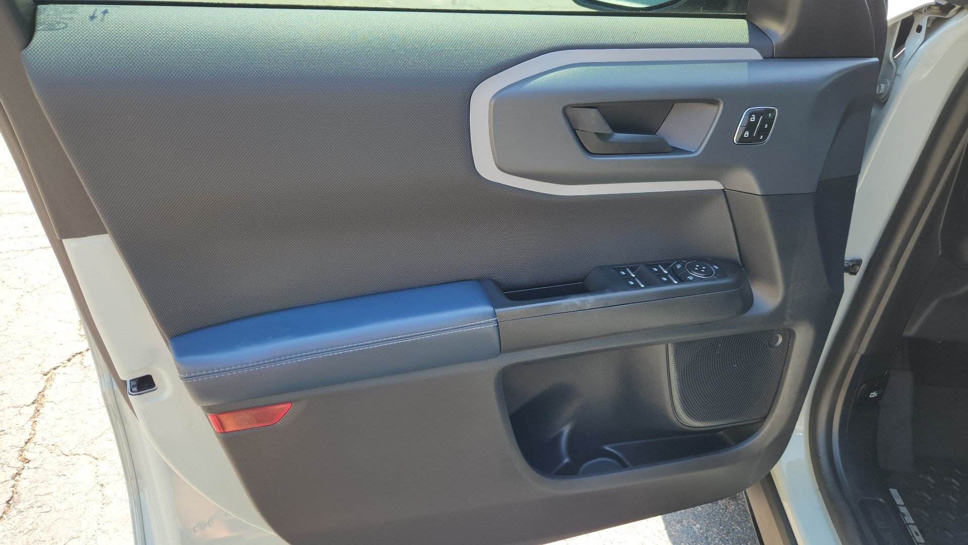 Certified 2023 Ford Bronco Sport Outer Banks AWD/4WD image 18