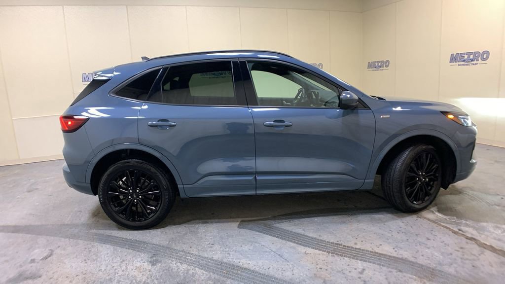 Certified 2023 Ford Escape ST-Line Elite image 7