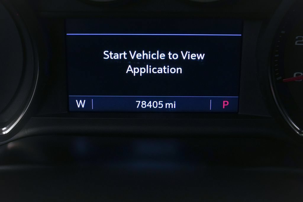 Used 2021 Chevrolet Silverado 1500 LT Trail Boss w/ Convenience Package II AWD/4WD image 19