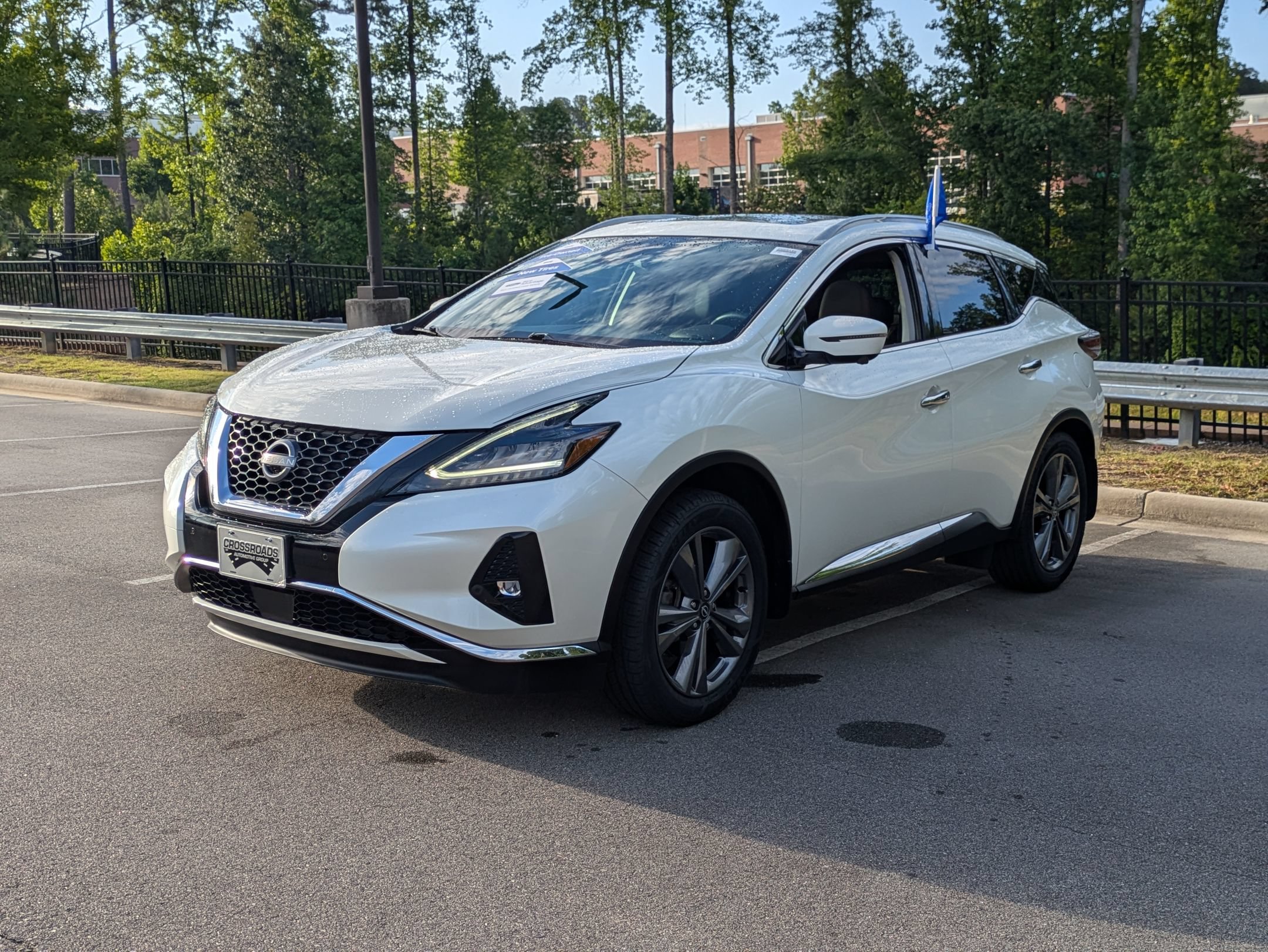 Used 2023 Nissan Murano Platinum w/ Cargo Package FWD image 8