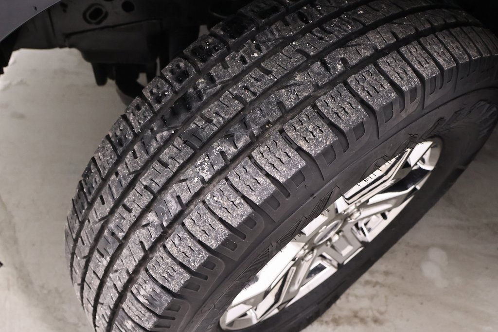 Certified 2021 Ford F150 XLT w/ Equipment Group 302A High image 35